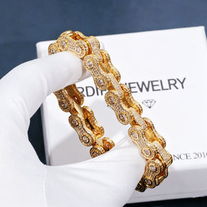 11mm Iced Out Bike Chain Link Bracelet for men, hand‑set VVS simulated diamond stones with no‑glue craftsmanship, 18K gold plated hip hop bling drip jewelry, fully iced bike chain wrist bracelet held by white inspection glove, branded gift box in background, premium icy hiphop fashion accessory RDRIP JEWELRY