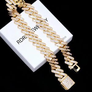 19mm Baguette Channel‑Set Miami Cuban Link Necklace, 18K gold plated heavy iced‑out hip hop men chain, hand‑set flawless VVS simulated baguette diamonds, close‑up view of fully iced box clasp lock, premium copper rapper jewelry laid on branded RDRIP JEWELRY gift box, luxury bling hiphop necklace RDRIP JEWELRY