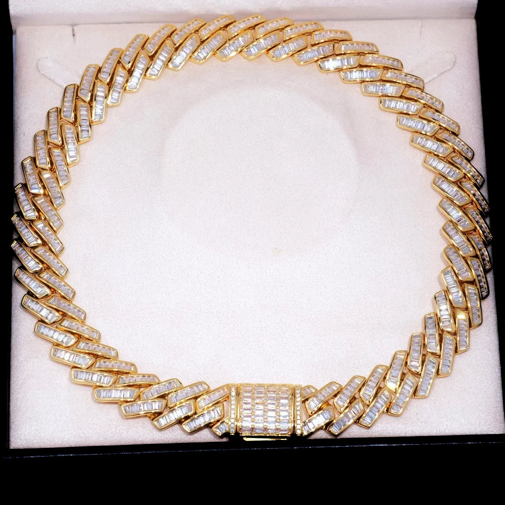 19mm Baguette Channel‑Set Miami Cuban Link Necklace, 18K gold plated full iced‑out men’s hip hop chain, hand‑set flawless VVS simulated baguette stones, heavy bling rapper jewelry arranged in circular loop inside luxury gift jewelry box, fully iced box clasp visible, premium copper hiphop statement necklace RDRIP JEWELRY
