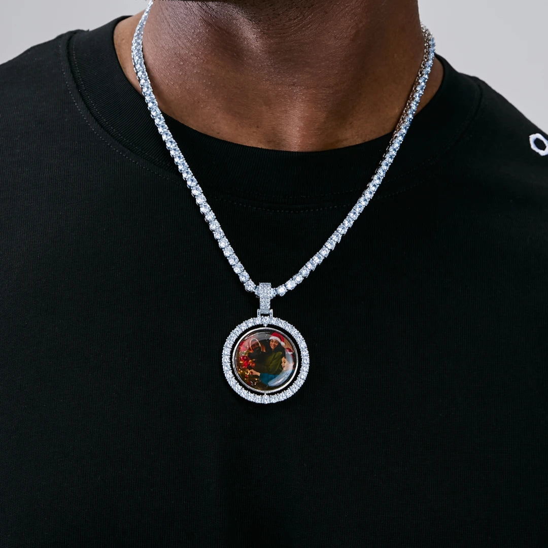 3D_Spinning_Two-Faced_Custom_Photo_Pendant_Necklace_RDRIP_JEWELRY_01
