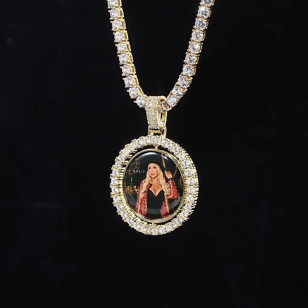 3D_Spinning_Two-Faced_Custom_Photo_Pendant_Necklace_RDRIP_JEWELRY_11
