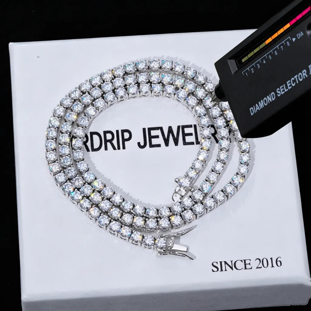 RDRIP JEWELRY 5MM VVS1 moissanite tennis chain necklace white gold plated s925 sterling silver, diamond selector tester positive test studio photo, D‑color hearts and arrows cut moissanite stones, brilliant fire and sparkle, hip hop unisex bling jewelry for men and women, chain laid on branded white gift box, moissanite passes handheld diamond tester, premium hiphop statement necklace jewelry gift
