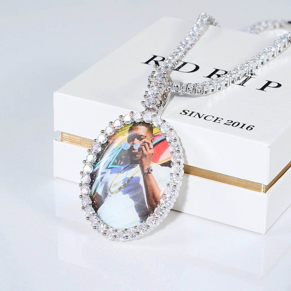 Large 3D Oval Custom Picture Pendant_RDRIP_JEWELRY_07